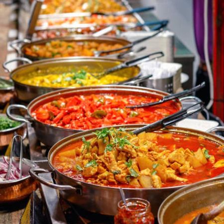 Fabhotel The Chaitanyas Rohini Sec 18 Delhi Zewnętrze zdjęcie